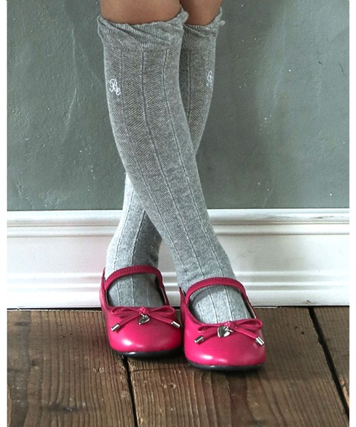 BeBe（ベベ）の「BeBe/リボンハートチャームバレエシューズ（16～20cm）（バレエシューズ・キッズ・ピンク/ネイビー・16/20/17/19/18）」の7枚目の写真