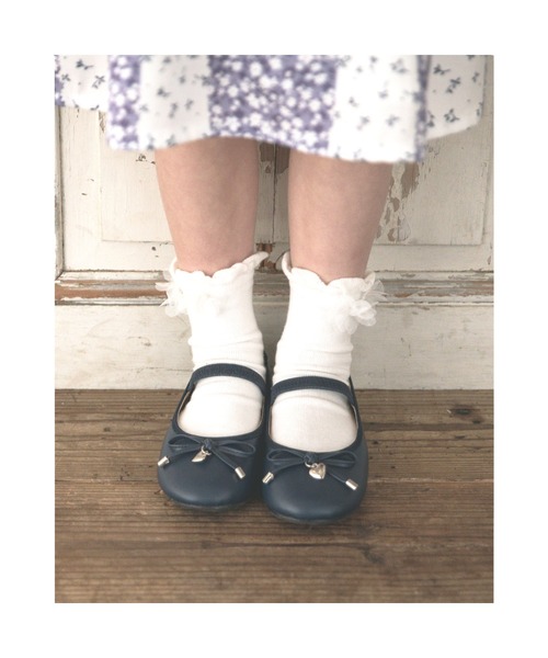 BeBe（ベベ）の「BeBe/リボンハートチャームバレエシューズ（16～20cm）（バレエシューズ・キッズ・ピンク/ネイビー・16/20/17/19/18）」の21枚目の写真