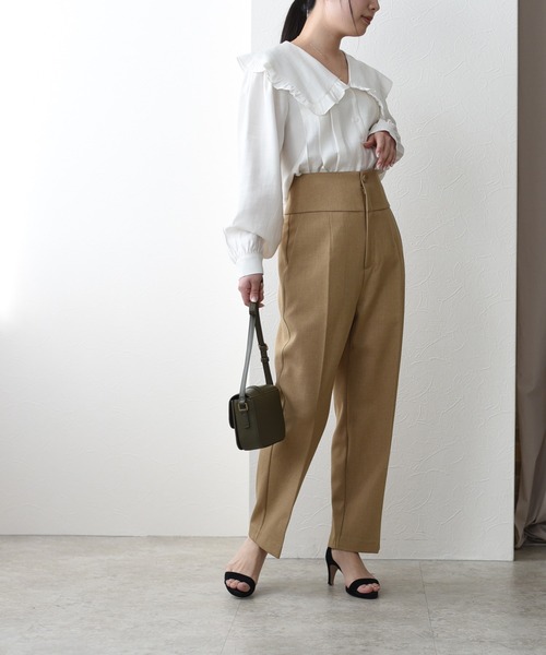 Eimee Law（エイミーロウ）の「フリルビックカラーBL（シャツ/ブラウス・レディース・オフホワイト/ブラック・38）」の14枚目の写真