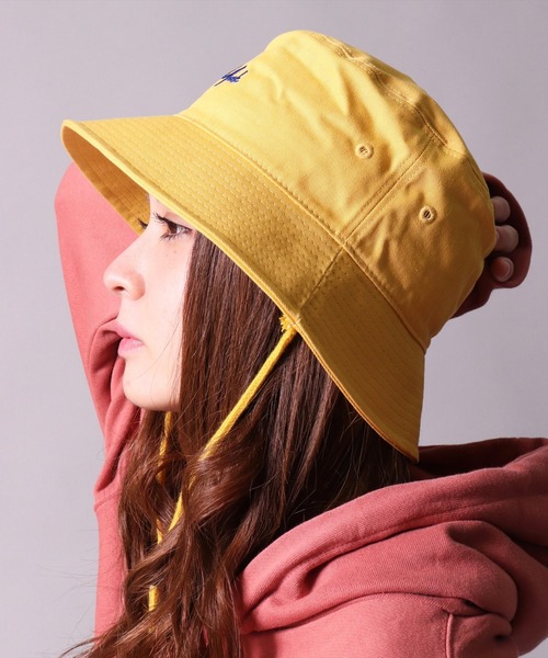 BAYBLO（ベイブロ）の「(CR)【ユニセックス】NEWYORK 刺繍 バケットハット（ハット・レディース・ブラック/ベージュ/レッド/マスタード/ホワイト・FREE）」の4枚目の写真