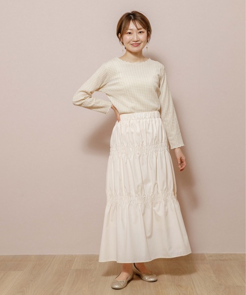 flower(フラワー)の「フューリーギャザースカート(スカート・レディース・ブルー/アイボリー・FREE)」の5枚目の写真