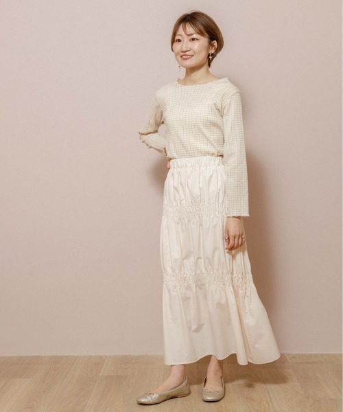 flower(フラワー)の「フューリーギャザースカート(スカート・レディース・ブルー/アイボリー・FREE)」の8枚目の写真