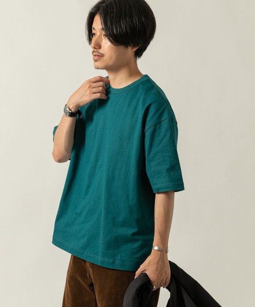 ITEMS URBANRESEARCH(アイテムズ アーバンリサーチ)の「ビッグシルエットTシャツ(Tシャツ/カットソー・メンズ・ベージュ/ホワイト/ブルー/ブラック/ゴールド/パープル・SMALL/LARGE/MEDIUM)」の4枚目の写真