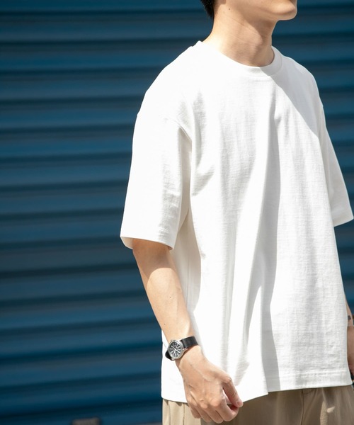 ITEMS URBANRESEARCH(アイテムズ アーバンリサーチ)の「ビッグシルエットTシャツ(Tシャツ/カットソー・メンズ・ベージュ/ホワイト/ブルー/ブラック/ゴールド/パープル・SMALL/LARGE/MEDIUM)」の10枚目の写真