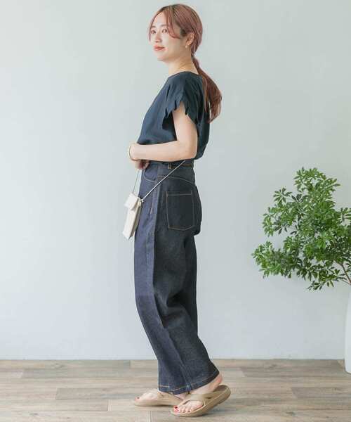 ITEMS URBANRESEARCH（アイテムズ アーバンリサーチ）の「オリガミタックリネンTシャツ（Tシャツ/カットソー・レディース・ブラック/グレー/グレー系その他/ネイビー/ブラウン・FREE）」の12枚目の写真