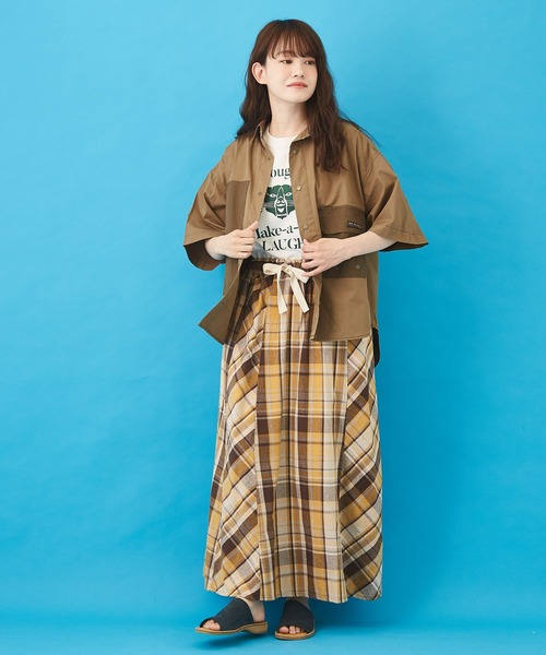 CUBE SUGAR（キューブシュガー）の「タイプライター 半袖 アウトドアシャツ（シャツ/ブラウス・レディース・マルチ/カーキ/ネイビー/ベージュ・M）」の8枚目の写真