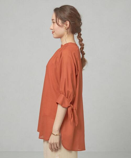 closet story（クローゼットストーリー）の「＜closet story＞CSC ソデムスビ ギャザー ブラウス（シャツ/ブラウス・レディース・ホワイト/オレンジ・FREE）」の8枚目の写真