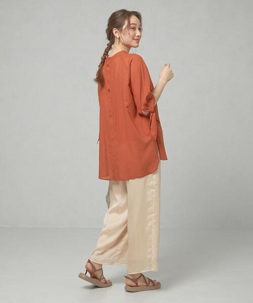 closet story（クローゼットストーリー）の「＜closet story＞CSC ソデムスビ ギャザー ブラウス（シャツ/ブラウス・レディース・ホワイト/オレンジ・FREE）」の5枚目の写真