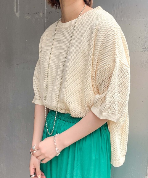 CIAOPANIC TYPY（チャオパニックティピー）の「【ZOZOTOWN限定】メッシュニットトップス2/サイドスリット（ニット/セーター・レディース・オフホワイト/チャコールグレー/オレンジ・ONE SIZE）」の4枚目の写真