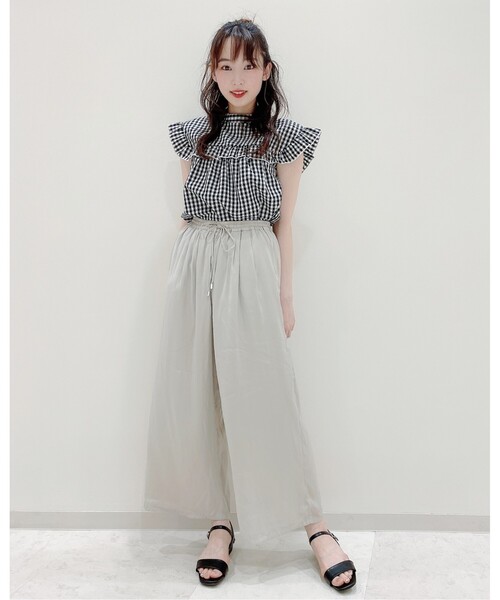 DRESKIP（ドレスキップ）の「◆シンプルストラップサンダル（サンダル・レディース・ブラック/オフホワイト/イエロー・35/45/25）」の5枚目の写真