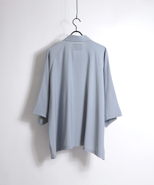 Confirm(コンファーム)の「Confirm / コンファーム 5分袖ラグランビッグシャツ(シャツ/ブラウス・メンズ・ホワイト/ブラック/サックスブルー/グレー・M/L)」の14枚目の写真