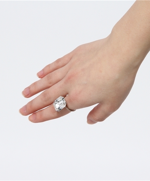 BEAMS BOY（ビームスボーイ）の「◎BEAMS BOY / スワロフスキーリング（リング・レディース・ベージュ/ライトブルー/ホワイト・11/13/9）」の4枚目の写真