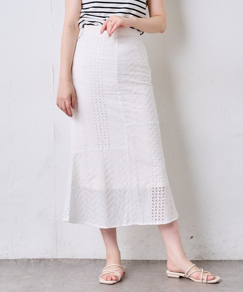 natural couture(ナチュラルクチュール)の「【WEB限定】オーバーレースパッチワークスカート(スカート・レディース・ブラック/パープル/オフホワイト・FREE)」の1枚目の写真