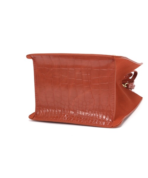 FREE'S MART（フリーズマート）の「型押しスタッズバッグ（ショルダーバッグ・レディース・ブラウン/オレンジ/ライトグリーン・ﾌﾘ-）」の19枚目の写真