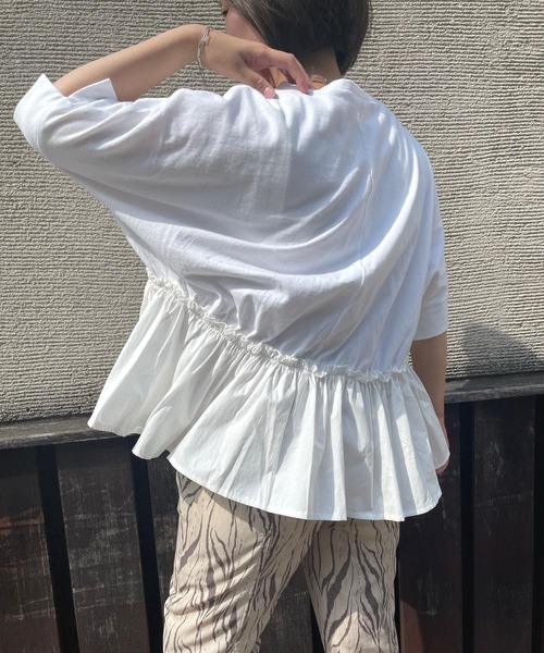 JUGLANS(ユグランス)の「☆ 16’s天竺×ブロード 裾異素材切り替えTOPS(Tシャツ/カットソー・レディース・ブラウン/ホワイト/ライトベージュ/ブラック・FREE)」の1枚目の写真