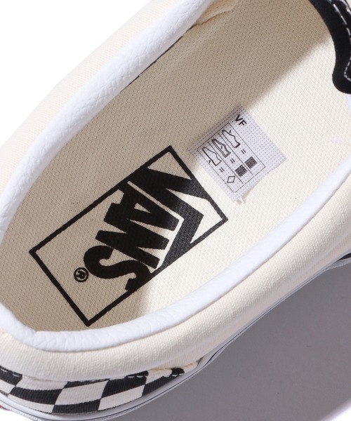 VANS（バンズ）の「VANS/バンズ Classic Slip-On スリッポン チェッカー柄 2026年春夏（スリッポン・メンズ・ブラック×ホワイト・5/6/7/8/8h/9/9h/10/7h/6h/5h/10h）」の17枚目の写真