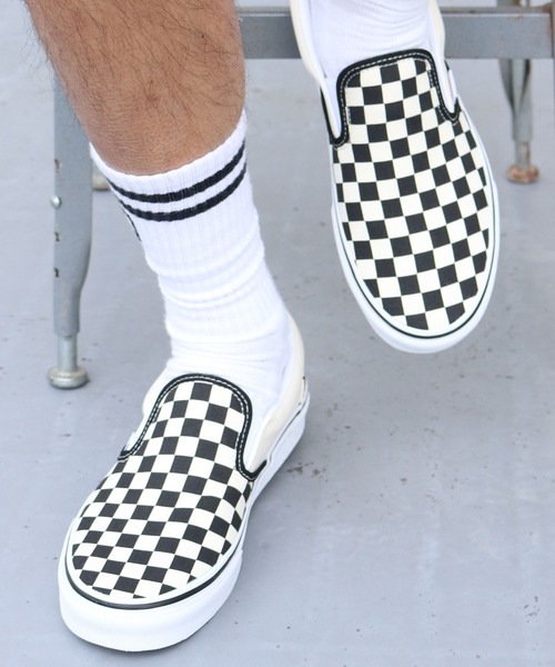 VANS（バンズ）の「VANS/バンズ Classic Slip-On スリッポン チェッカー柄 2026年春夏（スリッポン・メンズ・ブラック×ホワイト・5/6/7/8/8h/9/9h/10/7h/6h/5h/10h）」の20枚目の写真