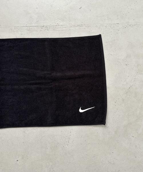 NIKE(ナイキ)の「NIKE(ナイキ)/ソリッドコアタオル ミディアム スウォッシュロゴ刺繍 スポーツタオル(タオル・レディース・ブラック/サックスブルー/ブルー/オリーブ/ピンク/ライトブルー・FREE)」の17枚目の写真