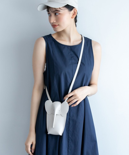 Edit Sheen(エディットシーン)の「エレファントスマホショルダー(ショルダーバッグ・レディース・ブラック/アイボリー・FREE)」の15枚目の写真