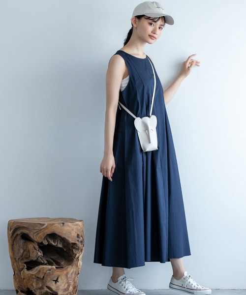 Edit Sheen(エディットシーン)の「エレファントスマホショルダー(ショルダーバッグ・レディース・ブラック/アイボリー・FREE)」の8枚目の写真