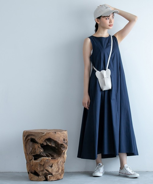 Edit Sheen(エディットシーン)の「エレファントスマホショルダー(ショルダーバッグ・レディース・ブラック/アイボリー・FREE)」の17枚目の写真