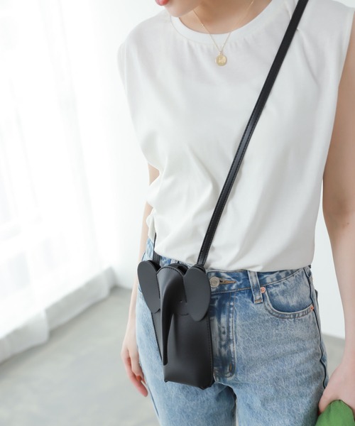 Edit Sheen(エディットシーン)の「エレファントスマホショルダー(ショルダーバッグ・レディース・ブラック/アイボリー・FREE)」の16枚目の写真