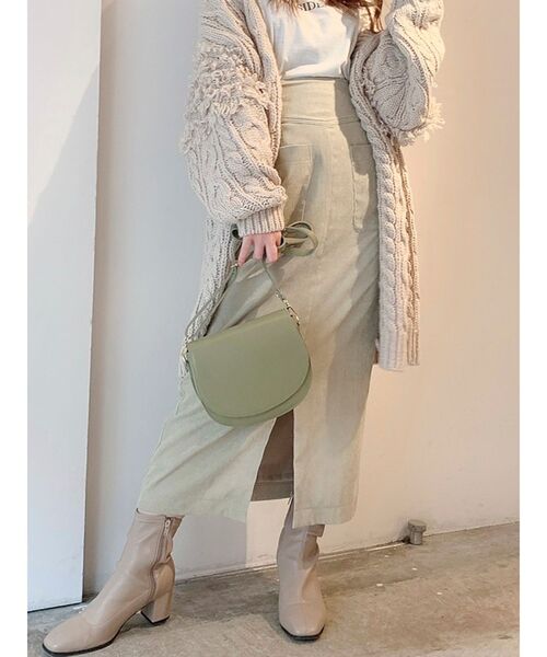 dazzlin(ダズリン)の「ポケットコーデュロイタイトスカート(スカート・レディース・レッド/グリーン/ブルー/ブラウン・SMALL/MEDIUM)」の1枚目の写真