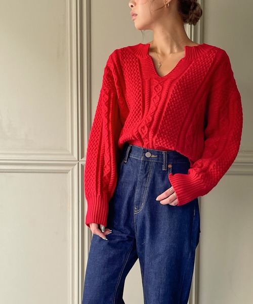 JUNOAH（ジュノア）の「スキッパーケーブル編みニット（ニット/セーター・レディース・ホワイト/クリーム/グリーン/レッド・FREE）」の4枚目の写真