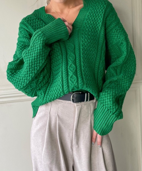 JUNOAH（ジュノア）の「スキッパーケーブル編みニット（ニット/セーター・レディース・ホワイト/クリーム/グリーン/レッド・FREE）」の3枚目の写真