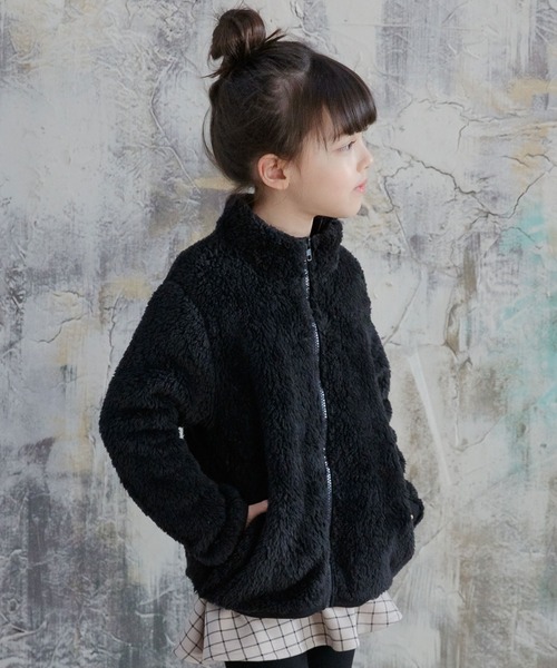 Bee des Bee(ビーデスビー)の「アウター(ブルゾン・キッズ・ブラック/グレー/ライトベージュ/ミント/ピンクベージュ/ラベンダー/カーキ/チャコール/ダークブラウン・100cm/120cm/130cm/140cm/150cm/110cm)」の2枚目の写真