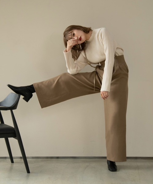 Amiur（エミレ）の「suspender wide pants（その他パンツ・レディース・ブラック/モスグリーン/モカ・M/S）」の9枚目の写真