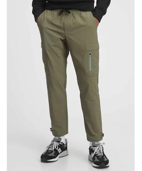 GAP（ギャップ）の「GapFit カーゴ ジョガーパンツ（カーゴパンツ 