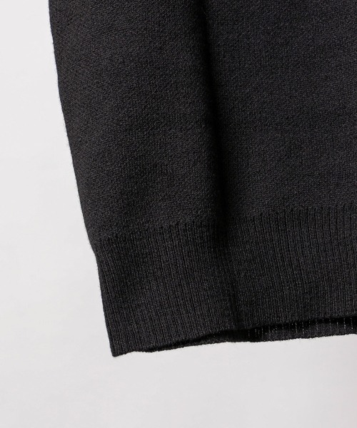 COLONY 2139（コロニートゥーワンスリーナイン）の「リサイクルポリニットベスト（ベスト・メンズ・チャコールグレー/ブラック/ブラウン/カーキ・MEDIUM/LARGE/X-LARGE）」の6枚目の写真