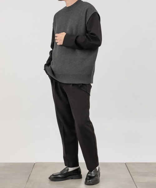 COLONY 2139（コロニートゥーワンスリーナイン）の「リサイクルポリニットベスト（ベスト・メンズ・チャコールグレー/ブラック/ブラウン/カーキ・MEDIUM/LARGE/X-LARGE）」の19枚目の写真