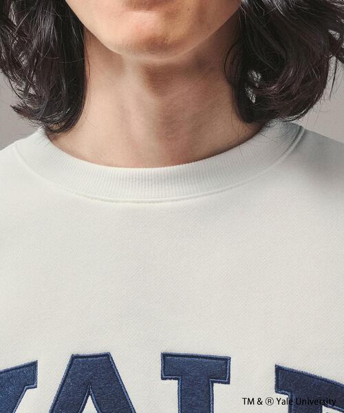 tk.TAKEO KIKUCHI（ティーケータケオキクチ）の「◆【WEB限定】YALEカレッジプリントクルーネックスウェット（スウェット・メンズ・チャコールグレー/オフホワイト/ブルー・01/02/03）」の5枚目の写真