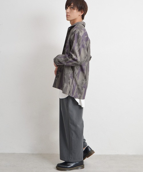 MinoriTY（マイノリティ）の「【MinoriTY】モダンアート柄レギュラーカラー長袖シャツ オーバーサイズ メンズ 迷彩 秋服 秋服（シャツ/ブラウス・メンズ・チャコール/ベージュ系その他・M/L）」の4枚目の写真