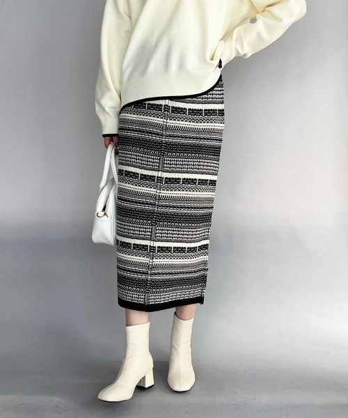 PICCIN（ピッチン）の「【WEB限定】ジャガードボーダーニットスカート（スカート・レディース・ブラウン/ブラック・L/M）」の2枚目の写真