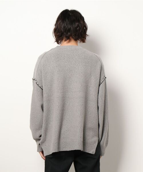 LOWRYS FARM(ローリーズファーム)の「ブランケットステッチニットクルーネック 229032(ニット/セーター・メンズ・ブラック/グレー・MEDIUM/LARGE)」の4枚目の写真