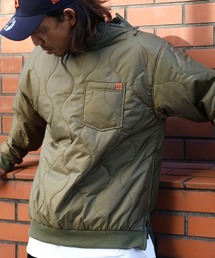 UNIVERSAL OVERALL/ユニバーサルオーバーオール QUILT CREW キルティングプルオーバー