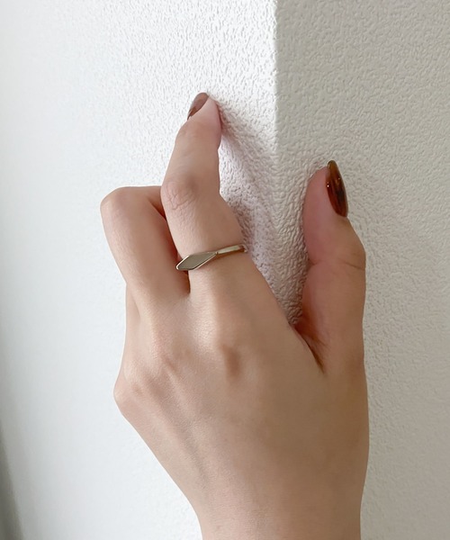 Blanche(ブランシュ)の「Blanche ブランシュ ダイヤモンドシェイブトップフラットリング Choette (シュエットウ) GOLD(リング・レディース・ゴールド・FREE)」の1枚目の写真