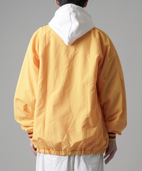SPINNS（スピンズ）の「【ビッグシルエット】GRUNGE 95リブライン ナイロンプルオーバートップス（その他トップス・メンズ・ホワイト/サックスブルー/イエロー/グリーン/ロイヤルブルー・ONESIZE）」の11枚目の写真