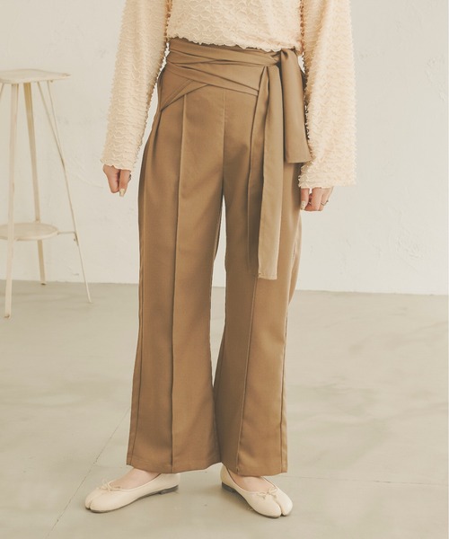 Ambre Neige(アンブルネージュ)の「ワンショルセンタープレスパンツ/【WEB/EC限定商品】(その他パンツ・レディース・ダークブラウン/モカ・FREE)」の2枚目の写真