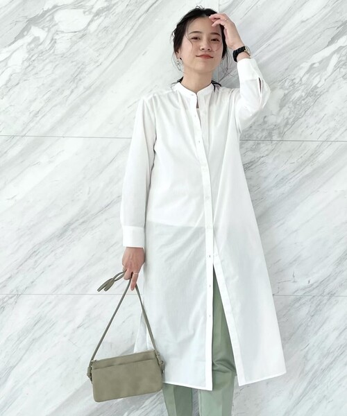 SHOO・LA・RUE(シューラルー)の「◆バンドカラー前開きシャツワンピース(ワンピース・レディース・ホワイト系/ブラック系2・02/03/04)」の15枚目の写真