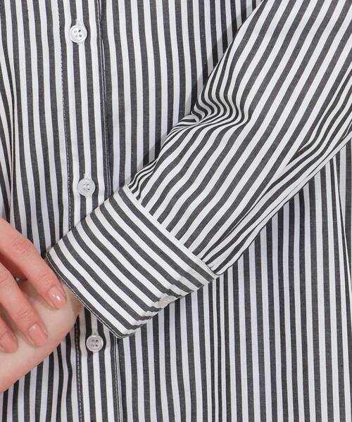 SHOO・LA・RUE(シューラルー)の「◆バンドカラー前開きシャツワンピース(ワンピース・レディース・ホワイト系/ブラック系2・02/03/04)」の3枚目の写真