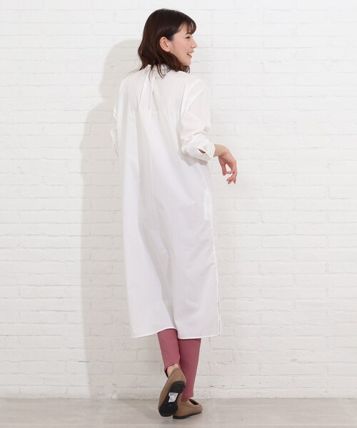 SHOO・LA・RUE(シューラルー)の「◆バンドカラー前開きシャツワンピース(ワンピース・レディース・ホワイト系/ブラック系2・02/03/04)」の8枚目の写真