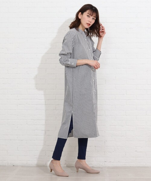 SHOO・LA・RUE(シューラルー)の「◆バンドカラー前開きシャツワンピース(ワンピース・レディース・ホワイト系/ブラック系2・02/03/04)」の11枚目の写真