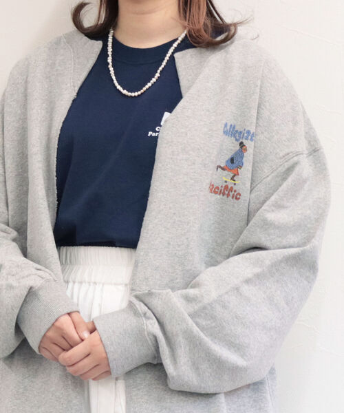 FREDY&GLOSTER（フレディアンドグロスター）の「【Collegiate Pacific/カレッジエイトパシフィック】Sweatshirts Cardigan スウェット カーディガン（スウェット・レディース・ライトグレー/イエロー/キナリ・MEDIUM）」の3枚目の写真