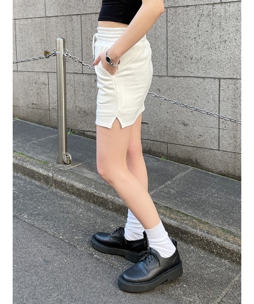 ENVYM（アンビー）の「ＨＷスエットスカート（スカート・レディース・ブラック/ホワイト/グレー・FREE）」の14枚目の写真