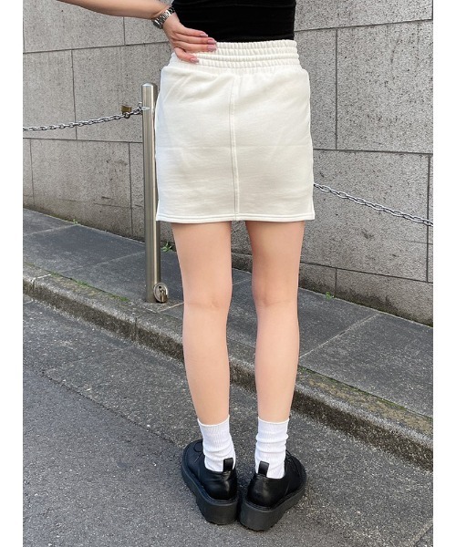 ENVYM（アンビー）の「ＨＷスエットスカート（スカート・レディース・ブラック/ホワイト/グレー・FREE）」の15枚目の写真