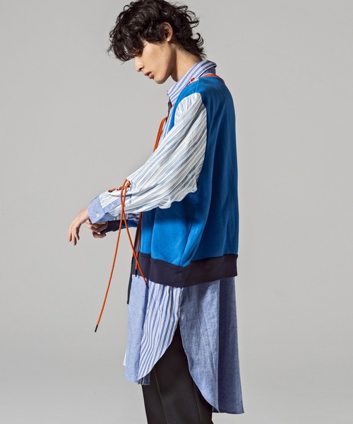 VIKTOR&ROLF(ヴィクター&ロルフ)の「VIKTOR&ROLF(ヴィクター&ロルフ)レースアップクレイジーシャツ(シャツ/ブラウス・メンズ・ブルー・46/48)」の8枚目の写真